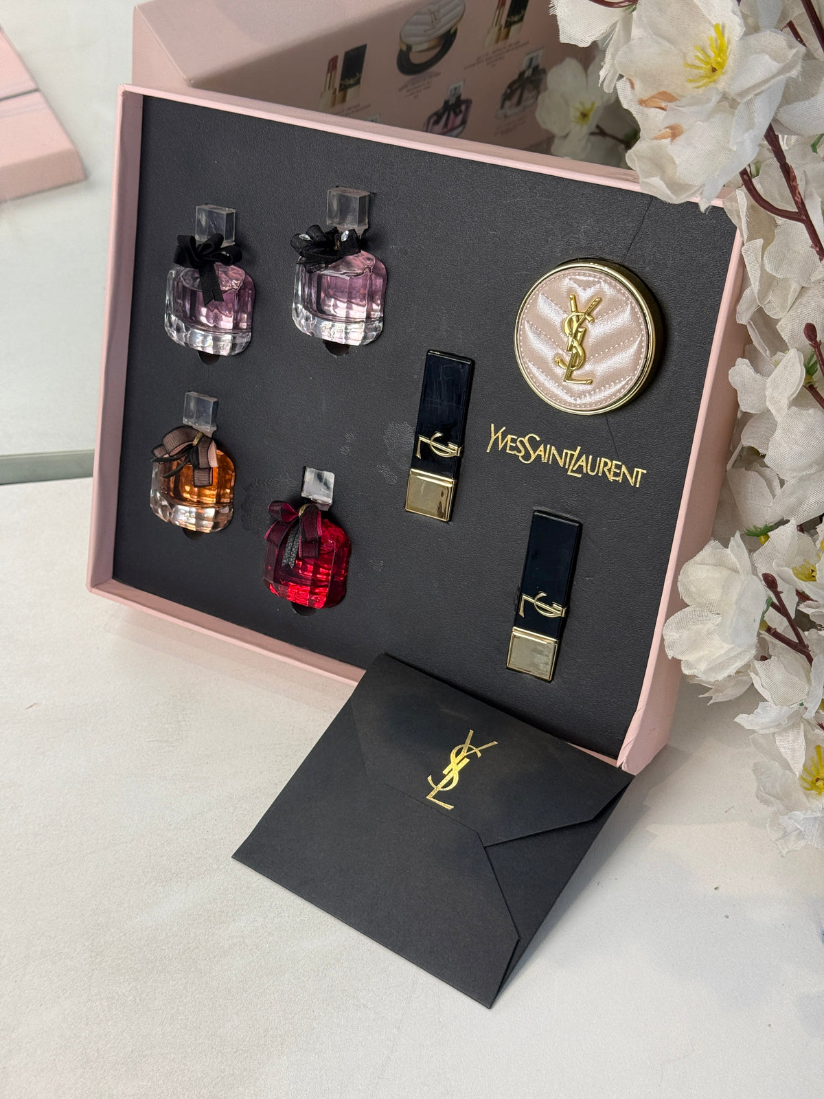 YSL Yves Saint Laurent Mon Paris mini fragrance and beauty gift set